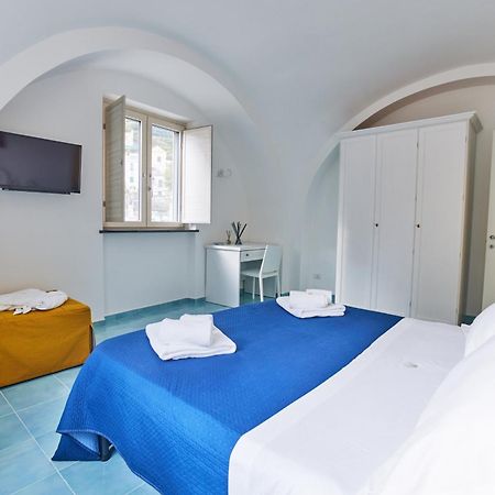 Seashell Apartment Minori Exterior photo